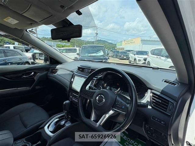 Nissan X-TRAIL 2019-05 8278120-18
