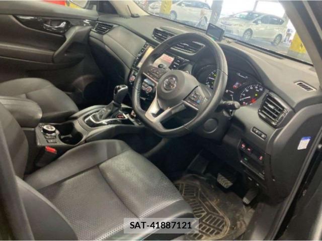 Nissan X-TRAIL 2021-05 8278454-2