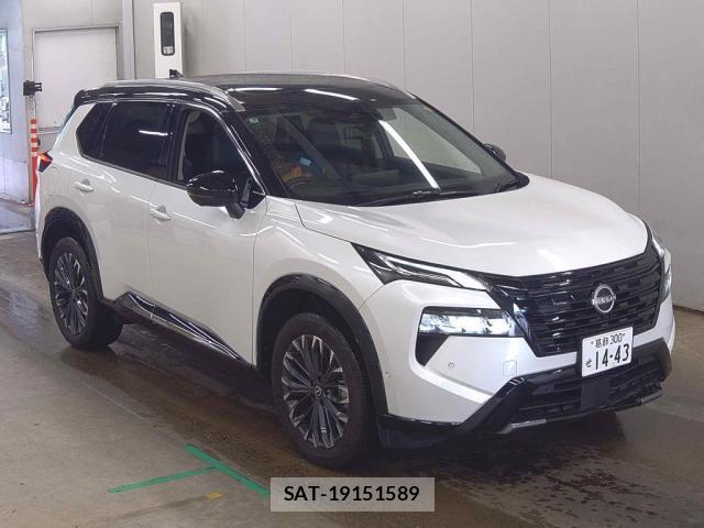 Nissan X-TRAIL 2025-09 8278588-0
