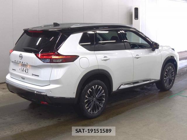 Nissan X-TRAIL 2025-09 8278588-1