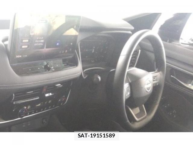 Nissan X-TRAIL 2025-09 8278588-2