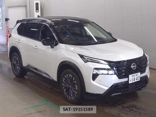 Nissan X-TRAIL 2025-09 8278588-4