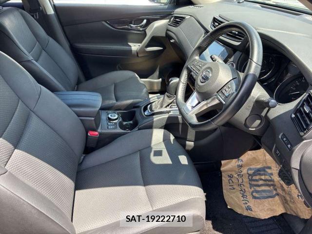 Nissan X-TRAIL 2022-01 8278929-3