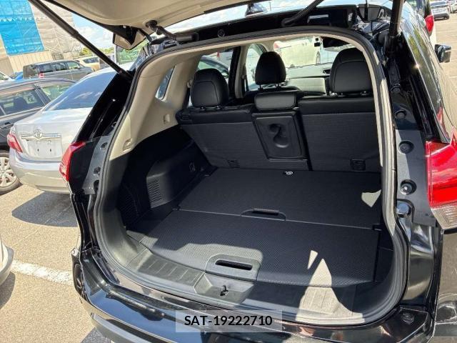 Nissan X-TRAIL 2022-01 8278929-5