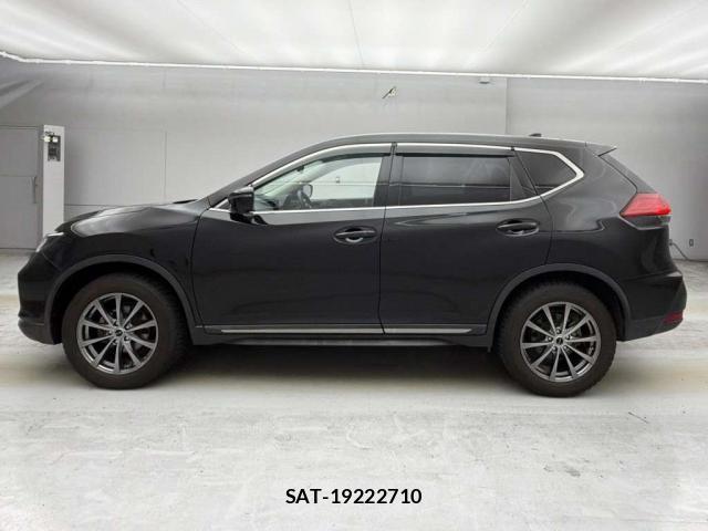 Nissan X-TRAIL 2022-01 8278929-7