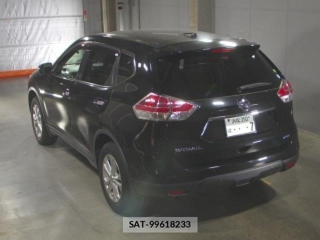 Nissan X-TRAIL 2016-04 8278933-1