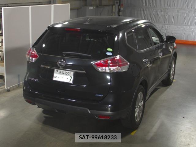 Nissan X-TRAIL 2016-04 8278933-4
