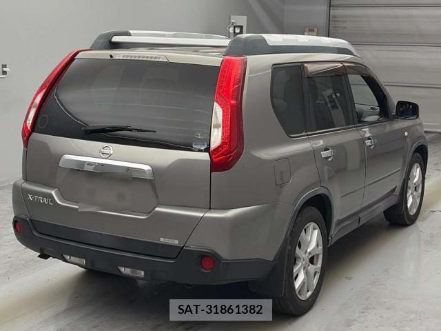 Nissan X-TRAIL 2011-09 8278977-1