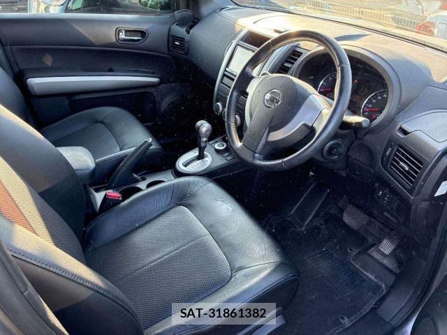 Nissan X-TRAIL 2011-09 8278977-3