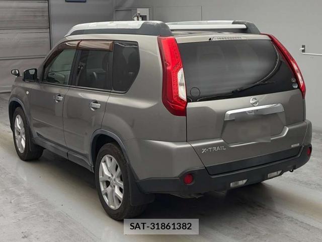 Nissan X-TRAIL 2011-09 8278977-6
