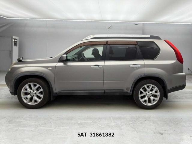 Nissan X-TRAIL 2011-09 8278977-9