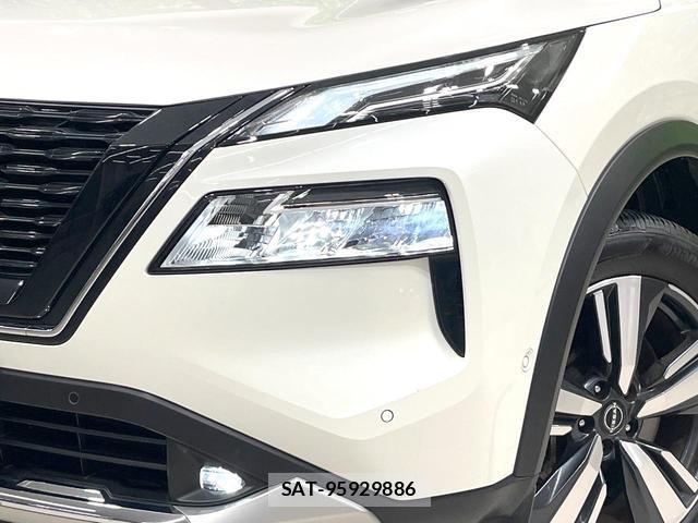 Nissan X-TRAIL 2023-08 8279263-11