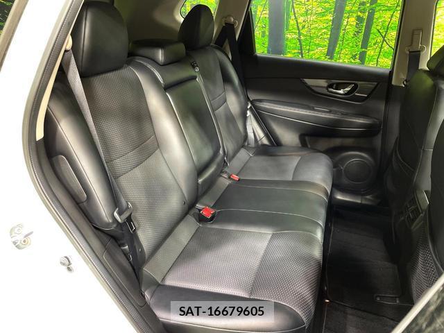 Nissan X-TRAIL 2014-04 8279406-10
