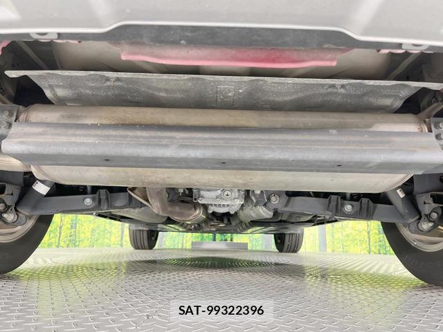 Nissan X-TRAIL 2015-12 8279962-18