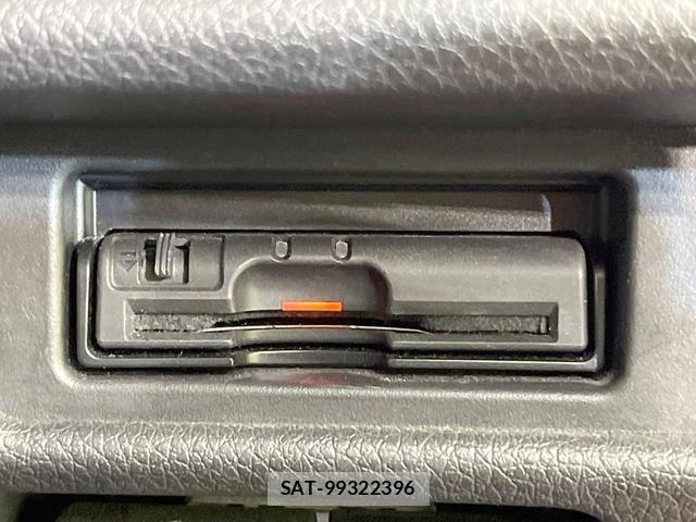 Nissan X-TRAIL 2015-12 8279962-6