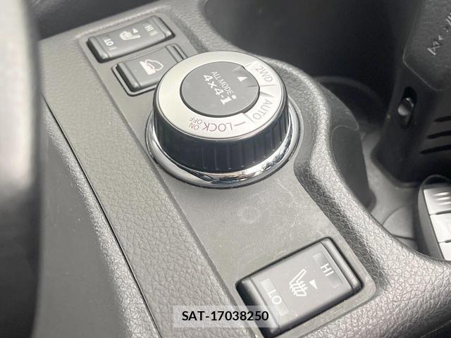 Nissan X-TRAIL 2015-02 8279967-5