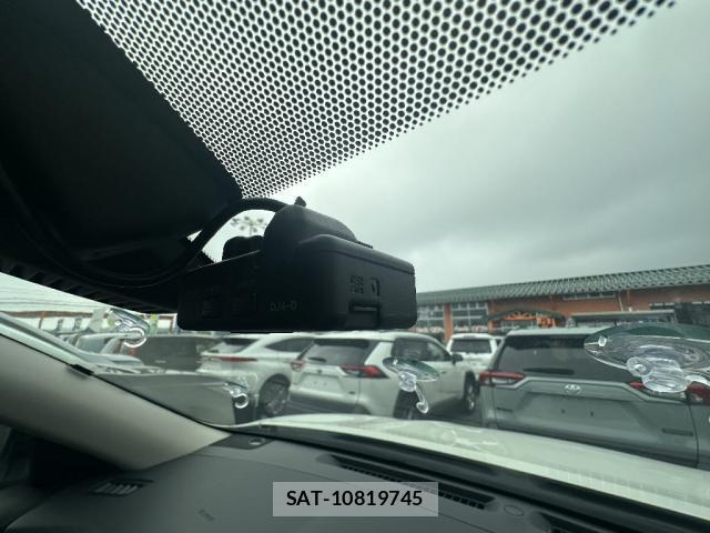 Nissan X-TRAIL 2018-12 8280308-17