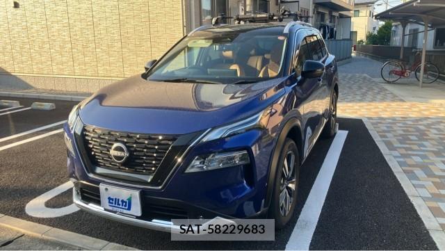 Nissan X-TRAIL 2022-10 8280613-0