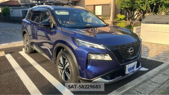Nissan X-TRAIL 2022-10 8280613-11