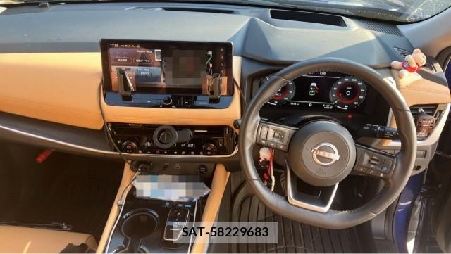 Nissan X-TRAIL 2022-10 8280613-16