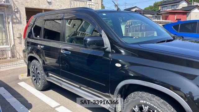Nissan X-TRAIL 2013-03 8280638-3
