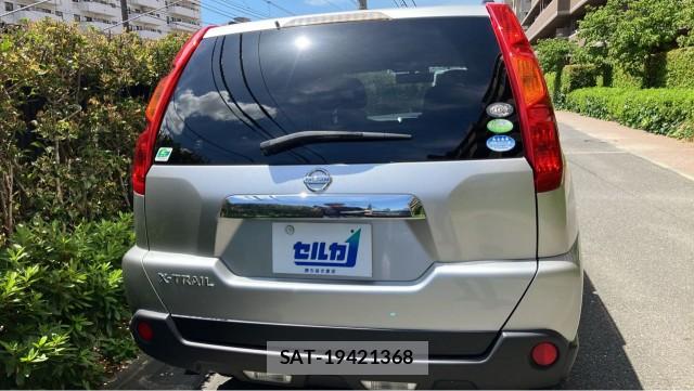 Nissan X-TRAIL 2007-08 8280771-1