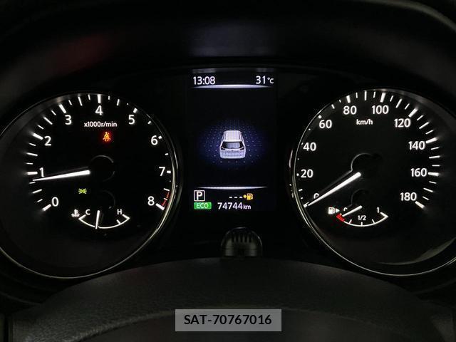 Nissan X-TRAIL 2021-02 8280811-11