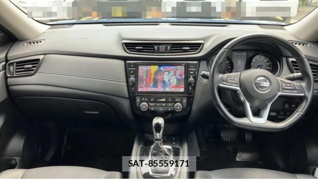 Nissan X-TRAIL 2020-10 8280846-2