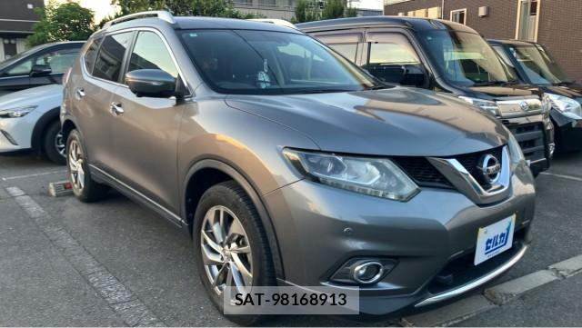 Nissan X-TRAIL 2017-05 8280927-11