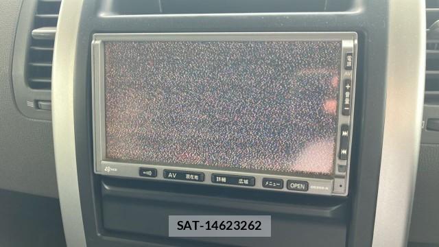 Nissan X-TRAIL 2007-11 8281096-4