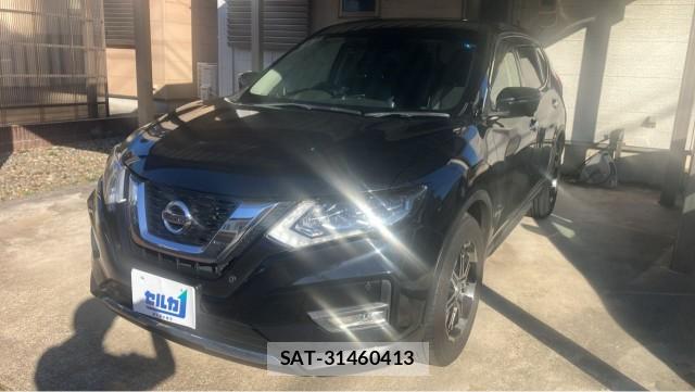Nissan X-TRAIL 2018-03 8281120-0