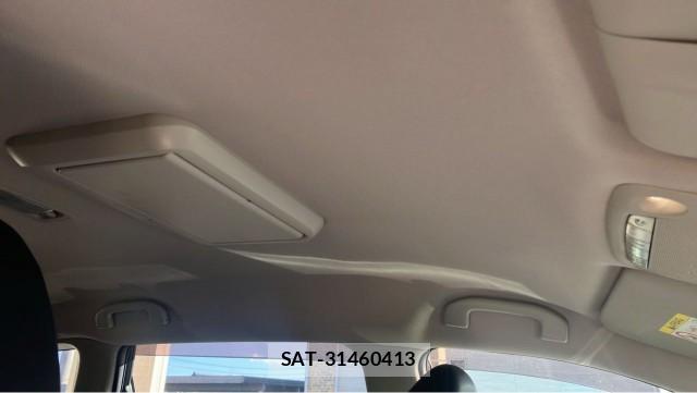Nissan X-TRAIL 2018-03 8281120-15