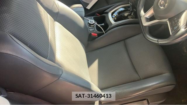 Nissan X-TRAIL 2018-03 8281120-5