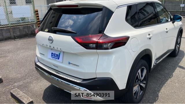 Nissan X-TRAIL 2024-10 8281135-12
