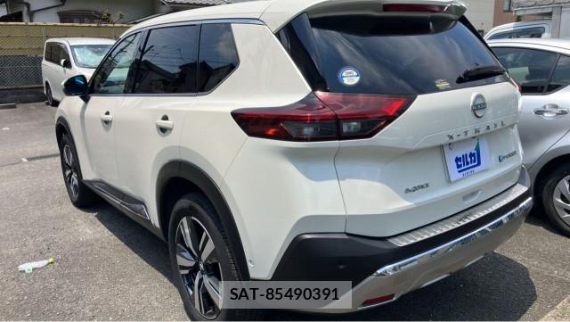 Nissan X-TRAIL 2024-10 8281135-13