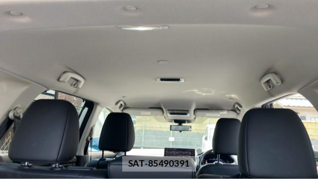 Nissan X-TRAIL 2024-10 8281135-15