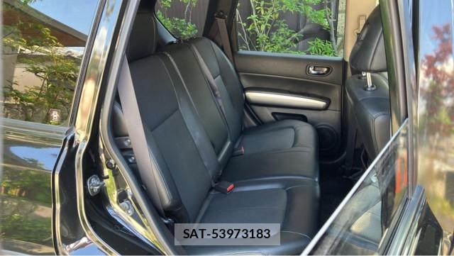 Nissan X-TRAIL 2010-03 8281138-6