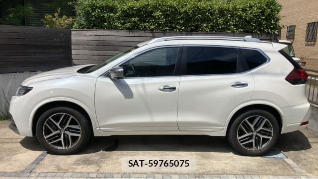 Nissan X-TRAIL 2021-10 8281298-10