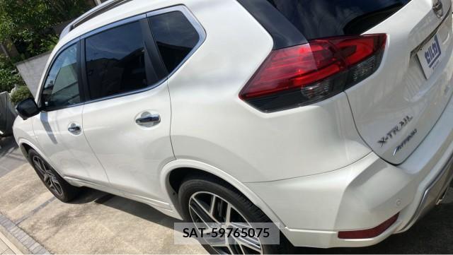 Nissan X-TRAIL 2021-10 8281298-13