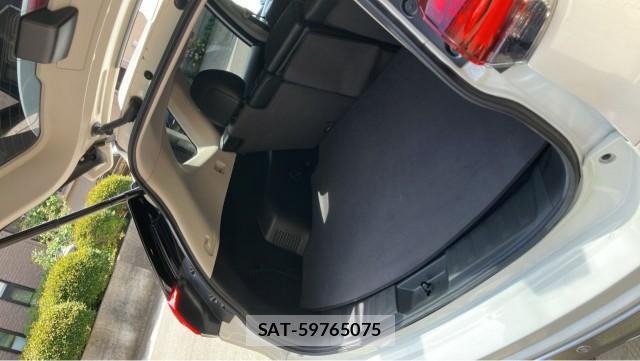 Nissan X-TRAIL 2021-10 8281298-17