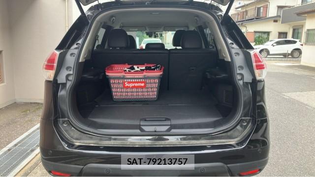 Nissan X-TRAIL 2016-03 8281343-17