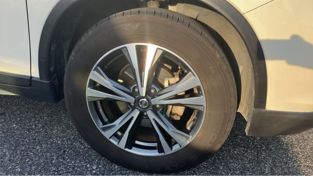 Nissan X-TRAIL 2019-03 8281657-8