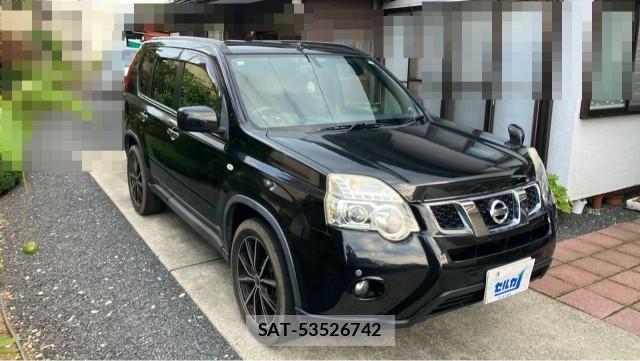 Nissan X-TRAIL 2013-09 8281676-11