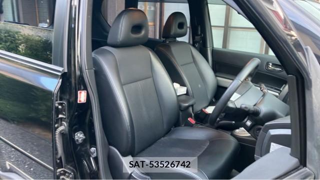 Nissan X-TRAIL 2013-09 8281676-5