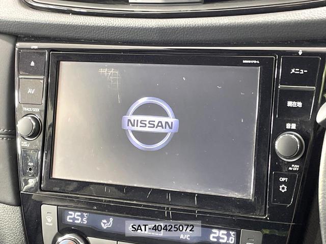 Nissan X-TRAIL 2018-03 8281789-2