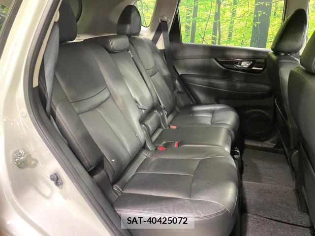 Nissan X-TRAIL 2018-03 8281789-8