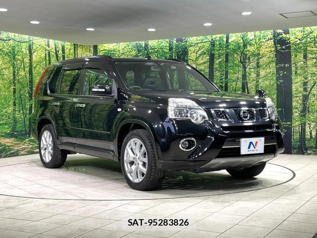Nissan X-TRAIL 2013-10 8281803-15