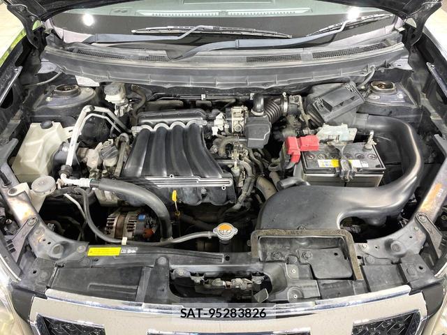 Nissan X-TRAIL 2013-10 8281803-17