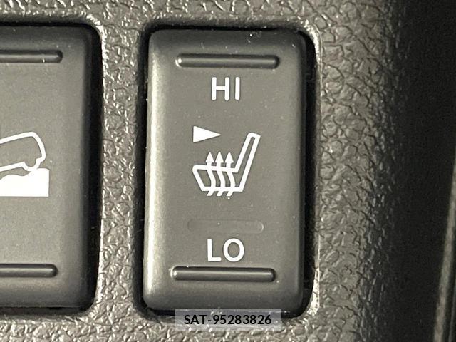 Nissan X-TRAIL 2013-10 8281803-6