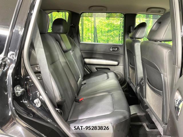 Nissan X-TRAIL 2013-10 8281803-8